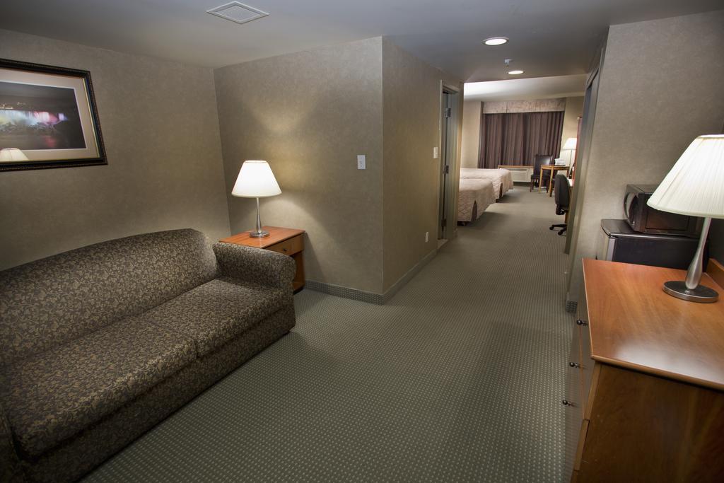 Hotel The Falls & 3*