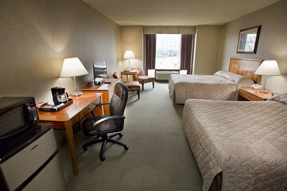 Hotel The Falls & Niagara Falls