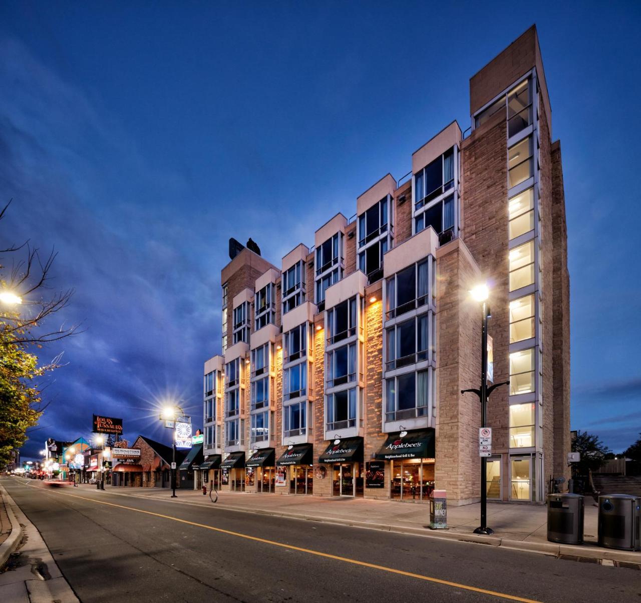 Hotel The Falls & 3*